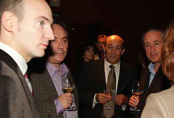 2008: Maridatge Caves Abadal amb Ferran Adri